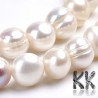 Přírodní perly - ∅ 8-9 mm - oválky