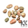 Natural non-drilled stone - 15 ~ 35 x 15 ~ 25 x 5 ~ 15 mm