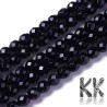Tumbled and faceted round beads made of natural mineral black onyx imitating black agate with a diameter of 2-2,5 mm and a hole for piercing with a diameter of 0,2 mm. The beads are absolutely natural without any dye.
Country of origin Brazil
THE PRICE IS FOR 1 PCS.