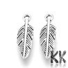 Tibetan-type pendant made of zinc alloy in the shape of a feather with dimensions of 15 x 5 x 1.5 mm and with a loop for a thread with a diameter of 1 mm. The pendant is made of a zinc alloy, commonly referred to as a jewelry metal.
THE PRICE IS FOR 1 PCS.