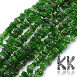 Natural diopside fragments - 5 - 7 mm - weight 1 g (approx. 1.5 cm)