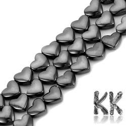 Synthetic mag. hematite - 6 x 5.5 x 3 mm - heart