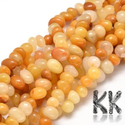 Přírodní chalcedon / imitace žlutého topazu – 6–10×9–12×8–10mm – Tromlované nugetky – Průvlek: 1mm – Množství: 1 kus