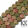 Heart-shaped beads made of natural mineral unakite, in size 10 x 10 x 5 mm and with a hole for a thread with a diameter of 1.5 mm. The beads are absolutely natural without any dye.
Country of origin: Australia, United States, Brazil, South Africa, China
THE PRICE IS FOR 1 PCS.