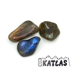 Natural Labradorite - undrilled stone - 4-20 x 12-18 mm - Grade AA