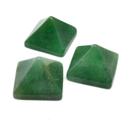 Minerální kabošon - zelený aventurín - 20 x 20 x 12-13 mm - pyramida