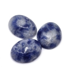 Mineral Cabochon - Natural Quartz with Sodalite - 10 x 8 x 4-5 mm - Oval