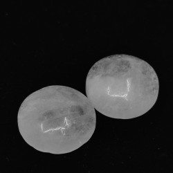 Minerální kabošon - křišťál - Ø 10 x 3-4 mm - polokoule