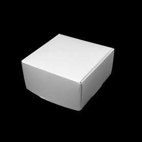 Papírová čtvercová dárková krabička - 80 x 80 x 40 mm