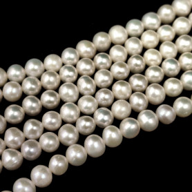 Natural Pearls - Potato Beads - Ø 6-6,5 mm, Hole: 0.8 mm