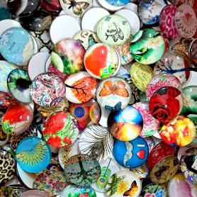 Kruhový skleněný kabošon s motivem - náhodný mix - Ø 25 x 7 mm