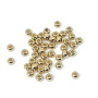 Nerezové korálky pokovené pravým 18K zlatem, používané jako oddělovače jiných korálků ve tvaru kuličky o průměru 3 mm a s dírkou pro průvlek o průměru 1,2 mm. Korálky jsou vyrobeny z nerezové ocele typ 304. V případě mechanického oděru korálků o drsné a hrubé předměty upozorňujeme, že dojde k sedření povrchového pokovu.
UVEDENÁ CENA JE ZA 1 KS.