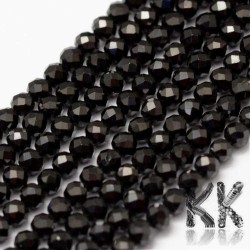 Přírodní spinel- Ø 2 mm - broušená kulička