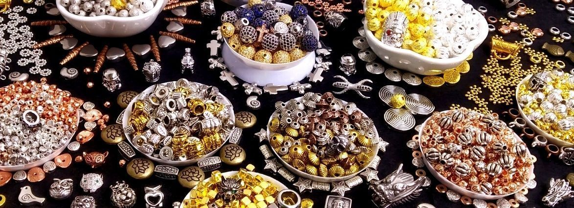 Kovové korálky co potěší